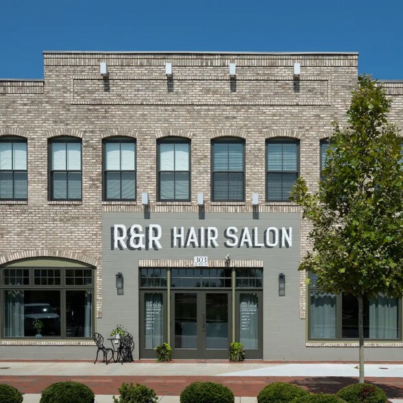 Building Photo - 302 Frederick Wy