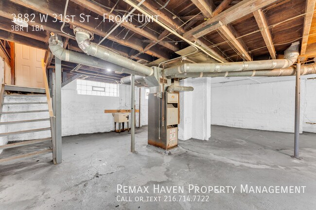 Building Photo - 3882 W 31st St