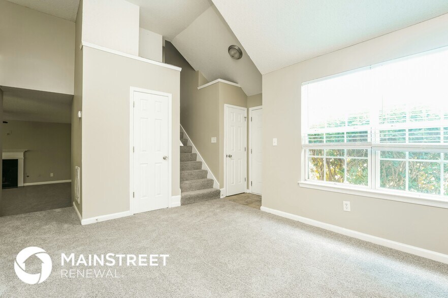 Building Photo - 540 Pecan Wood Cir