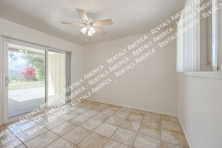 Building Photo - 335 E Papago Dr