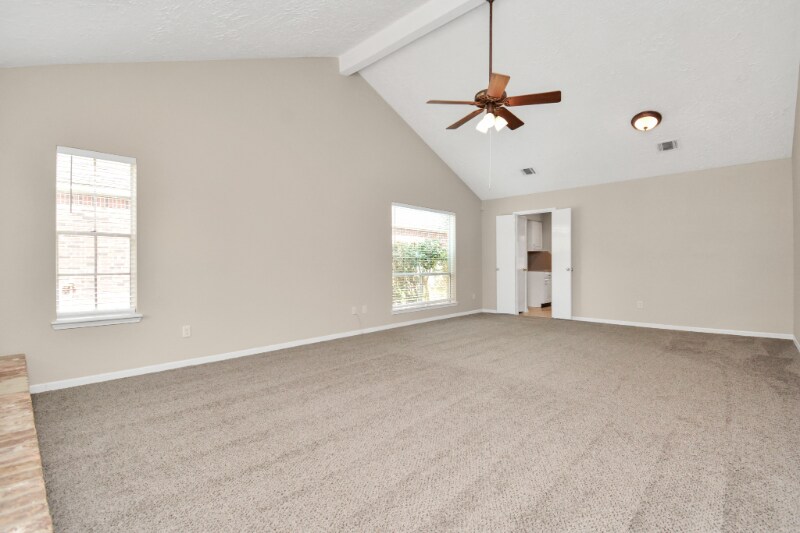 Building Photo - 22206 Elsinore Dr