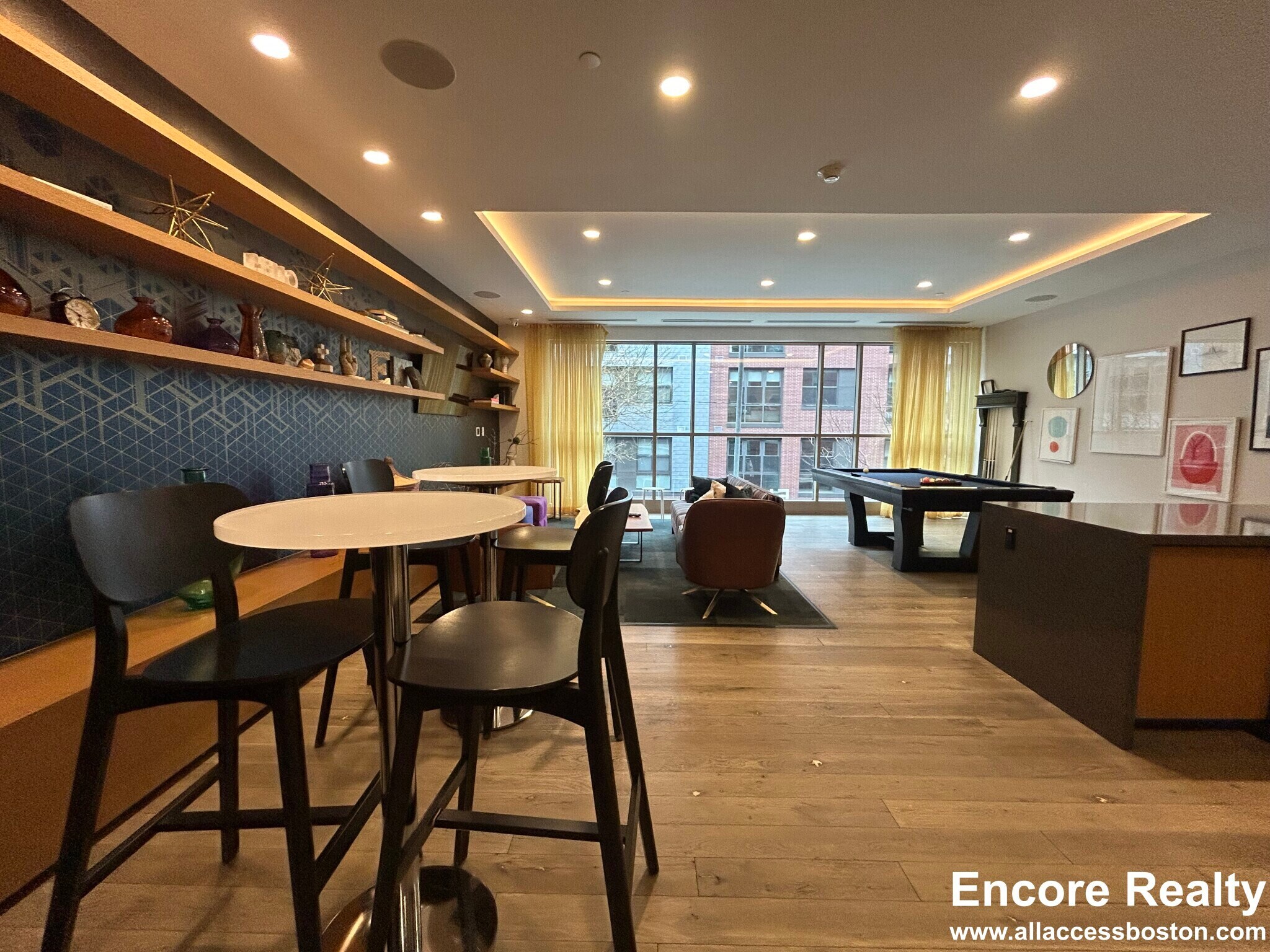 Building Photo - 65 Brainerd Rd