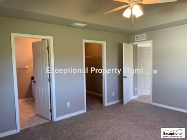 Building Photo - Available Now! Newer 4 Bedroom Home SE Cape!