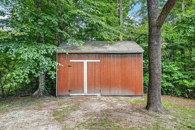 Building Photo - Nestled cul-de-sac home in Falcon Crest