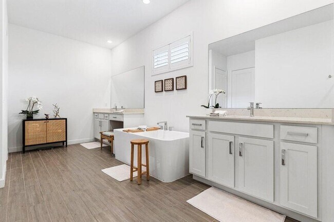 Building Photo - 962 Castaway Ct