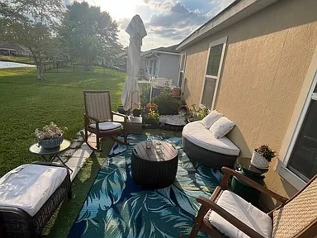 Building Photo - Picture-Perfect 3BR/2BA Lakefront Home in ...