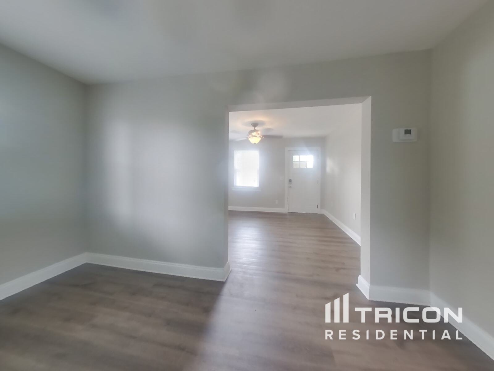 Building Photo - 3300 Maygreen Ave