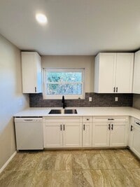 Building Photo - 1234 Belmont Terrace