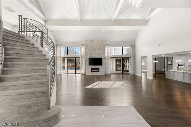 Building Photo - 13 Dovetail Cir