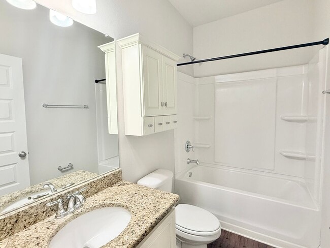 Building Photo - Gorgeous 3-Bedroom Home - Hawk’s Landing