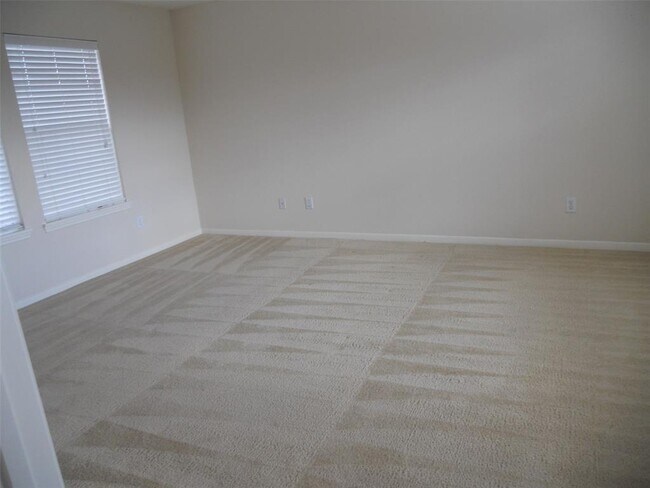Building Photo - 21607 Spring Vine Ln