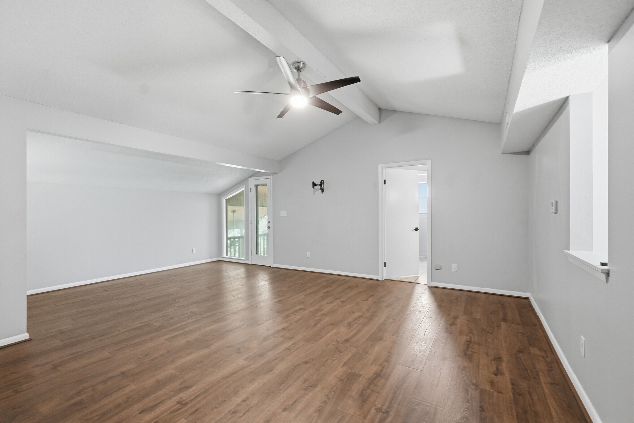 Building Photo - 3 Catina Ct