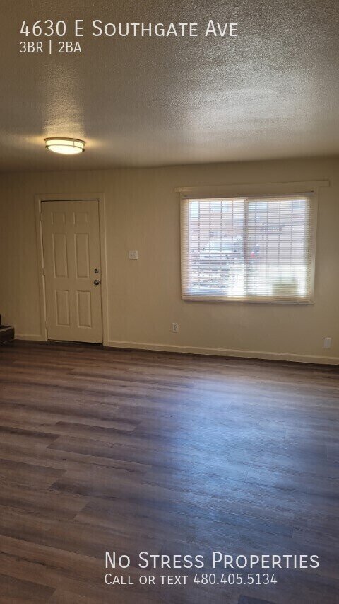 Building Photo - 4630 E Southgate Ave