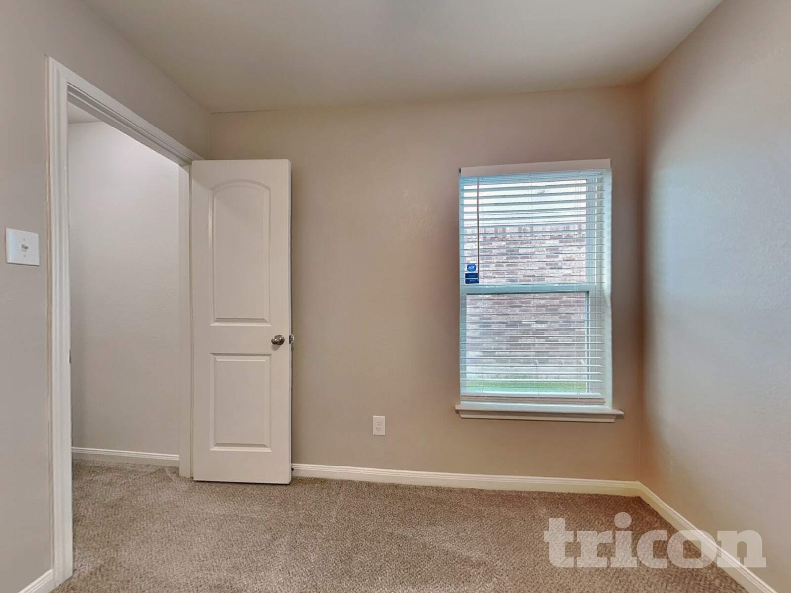 Building Photo - 20017 Woodrow Wilson St