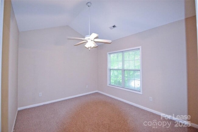 Building Photo - 3711 Dorothys Ln