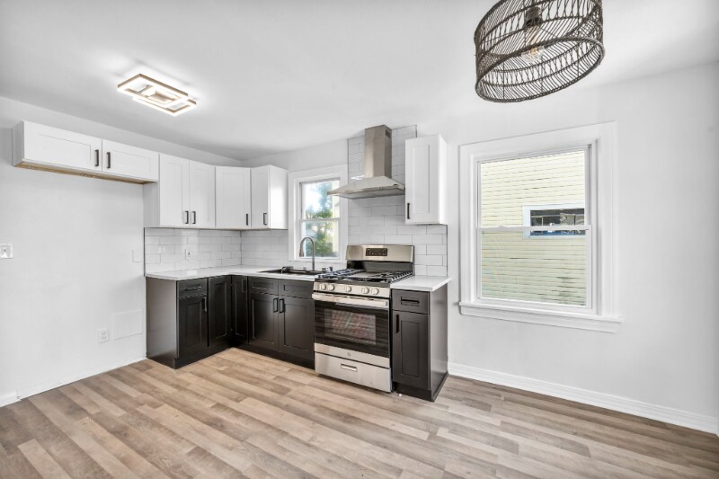 Building Photo - 1927 Hamilton Ave