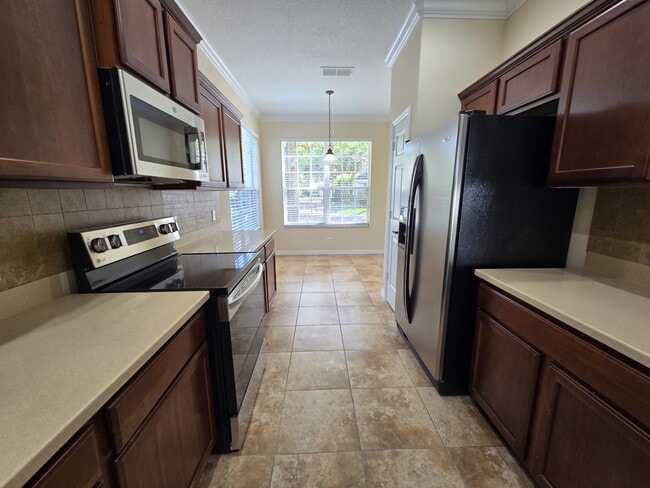 Building Photo - 3521 Sanctuary Dr