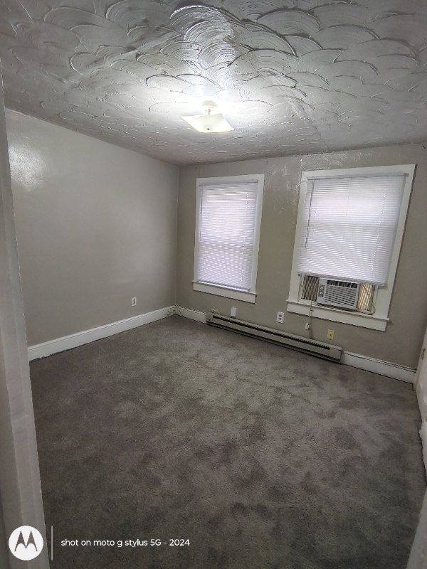 Building Photo - 24 24th St