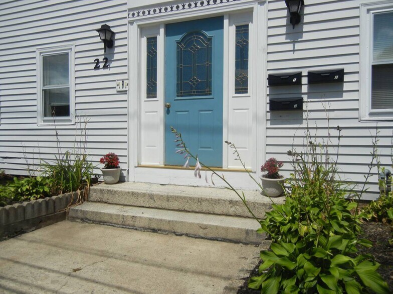 Building Photo - 22 S Bow St