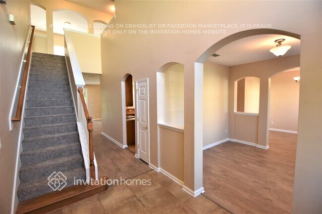 Building Photo - 911 Trellis Trail