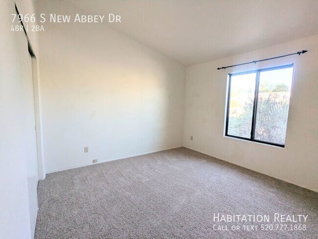 Building Photo - 7966 S New Abbey Dr
