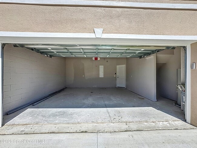 Building Photo - 518 L M Davey Ln