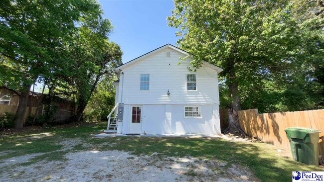 Building Photo - 321 S Park Ave