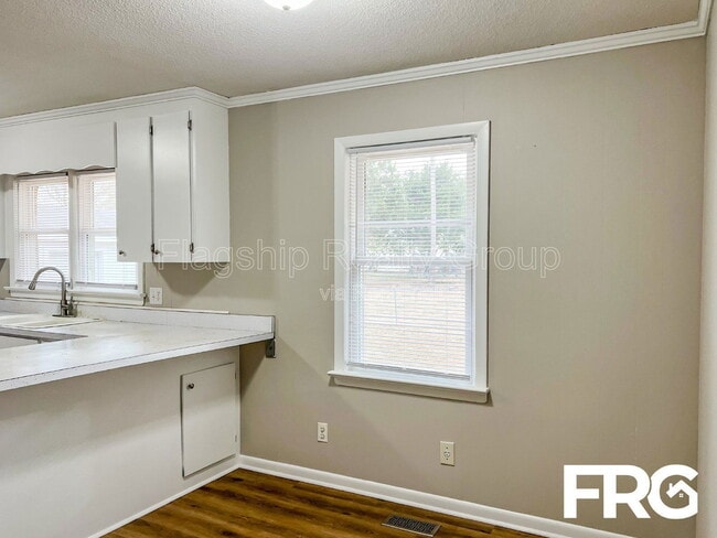 Building Photo - 118 Nancy Drive Rd