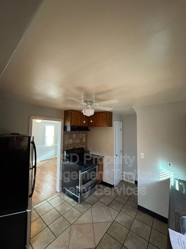 Building Photo - 12930 Havana Rd