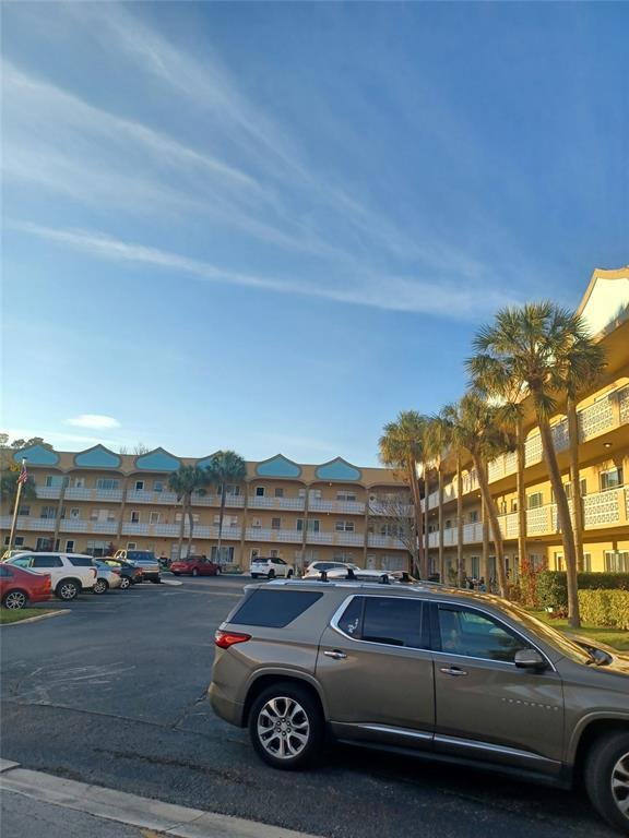 Building Photo - 2466 Ecuadorian Way