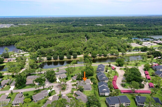 Building Photo - 4 Jasmine Run