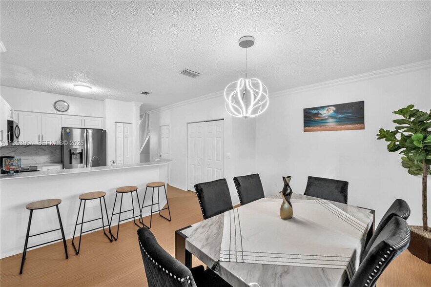 Building Photo - 2218 SE 26th Ln