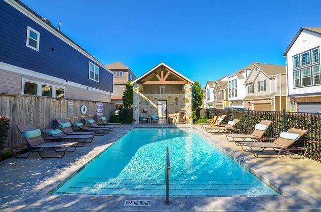 Building Photo - 12538 Holly Blue Ln