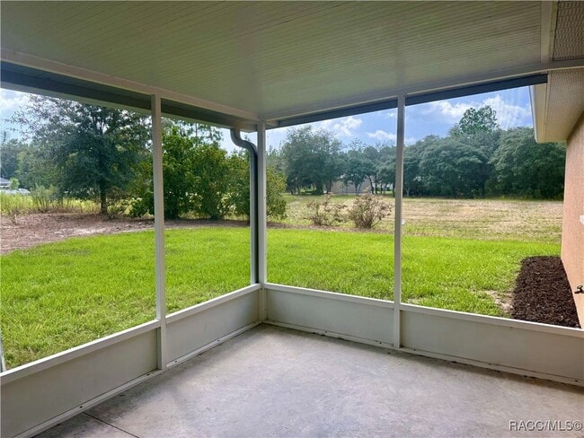 Building Photo - 5768 N Summerfield Point