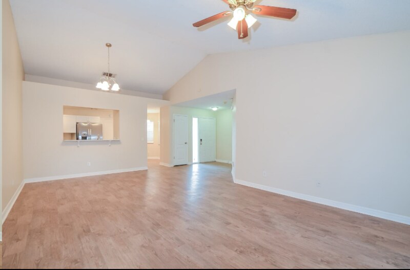 Building Photo - 203 Lack Ct