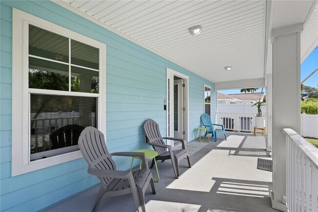 Building Photo - 27 Mala Compra Rd