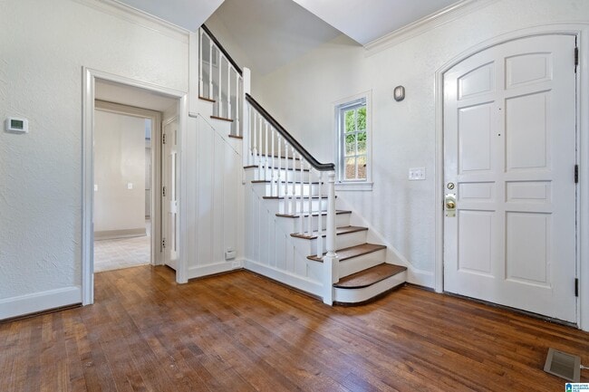 Building Photo - 1404 Morningside Dr