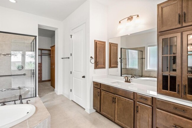 Building Photo - 276 Townes Ct