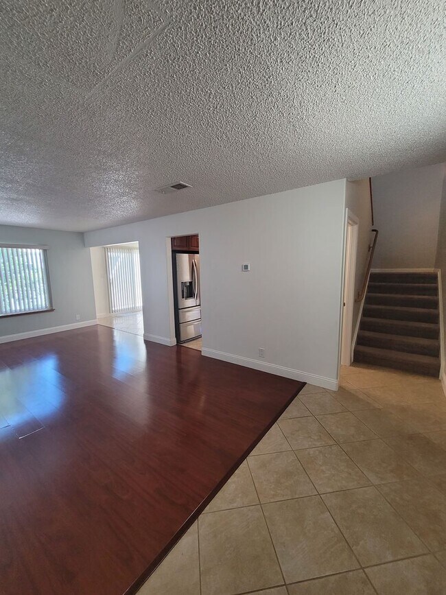 Primary Photo - Charming 2-Bed, 1.5-Bath Concord Condo wit...