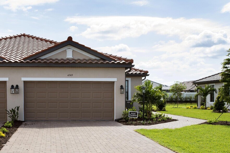 Building Photo - 4749 Tortona Ct