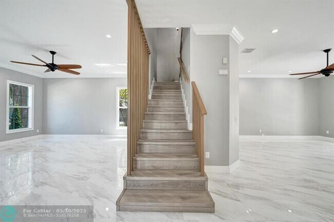 Building Photo - 1326 SW 23rd St