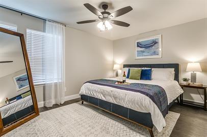 Building Photo - 829 Juno Ln