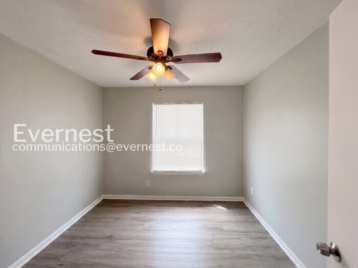 Building Photo - 2510 Corner Shoals Dr