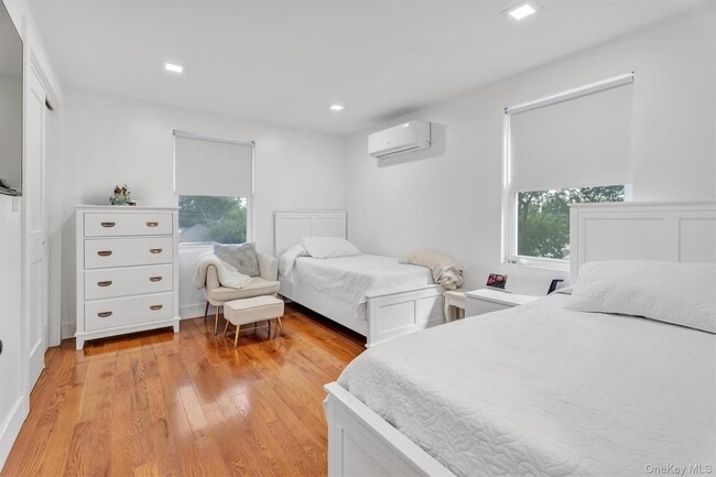 Building Photo - 159 Southside Ave