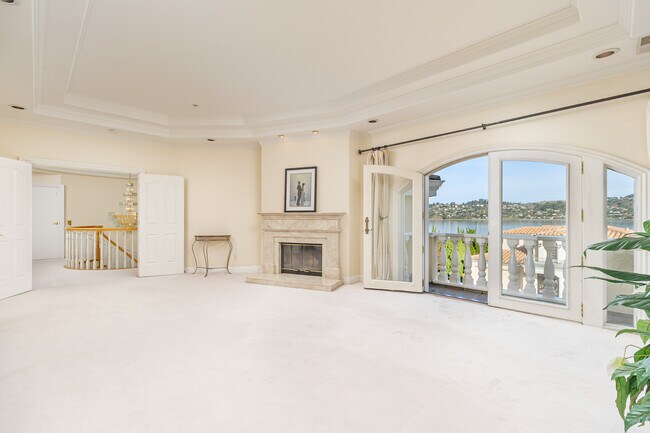 Building Photo - 17 Heron Dr