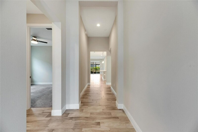 Building Photo - 5607 Limelight Dr