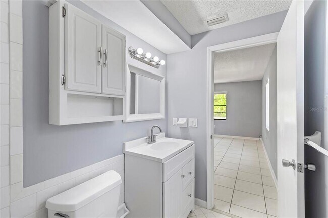 Building Photo - 1205 S Flagler Ave