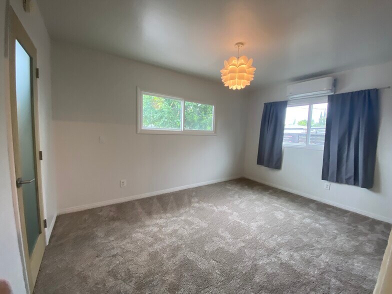 Building Photo - 6312 Belmar Ave