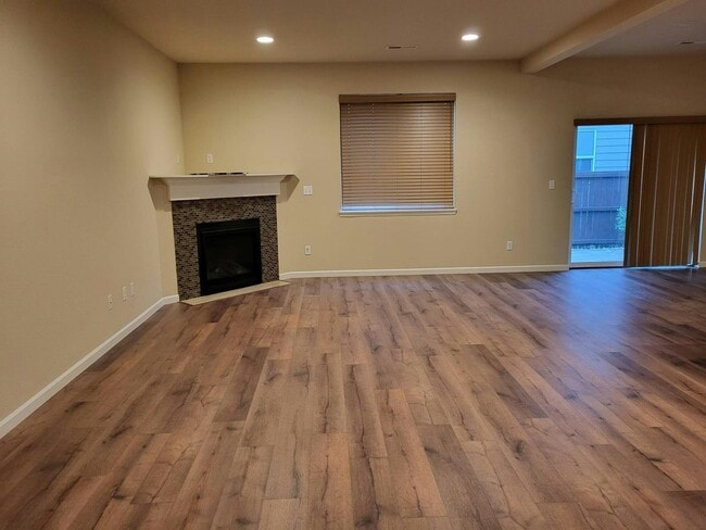 Building Photo - 7356 NW 168th Ave