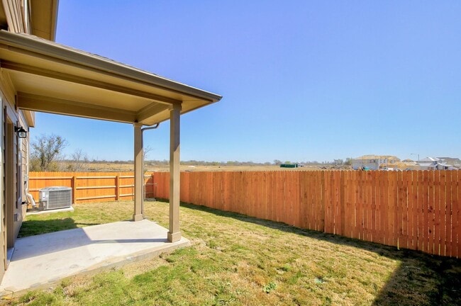 Building Photo - New Home For Lease